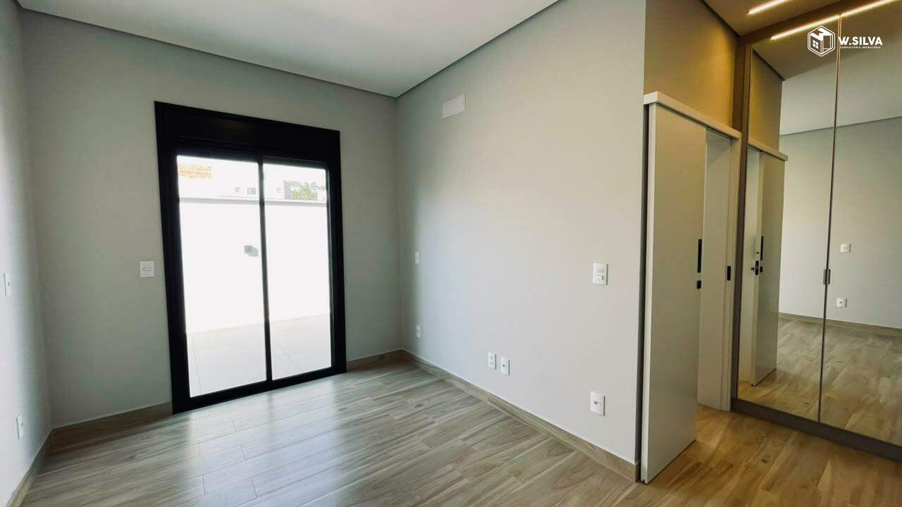 Casa em Condomínio à venda no Condominio Park Vista Real: