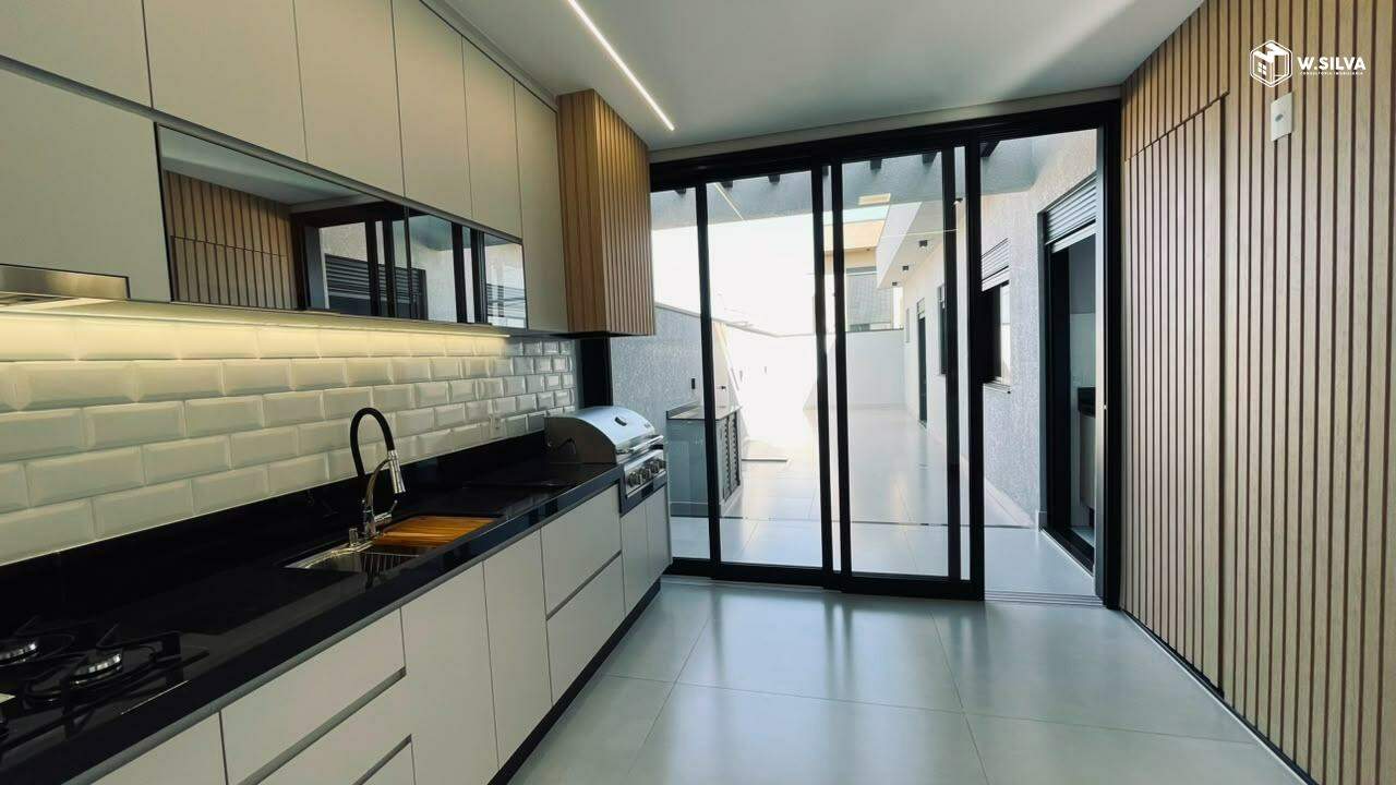 Casa em Condomínio à venda no Condominio Park Vista Real: