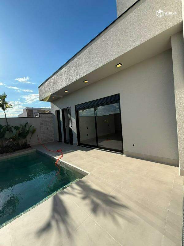 Casa em Condomínio à venda no Condomínio Casa do Lago: