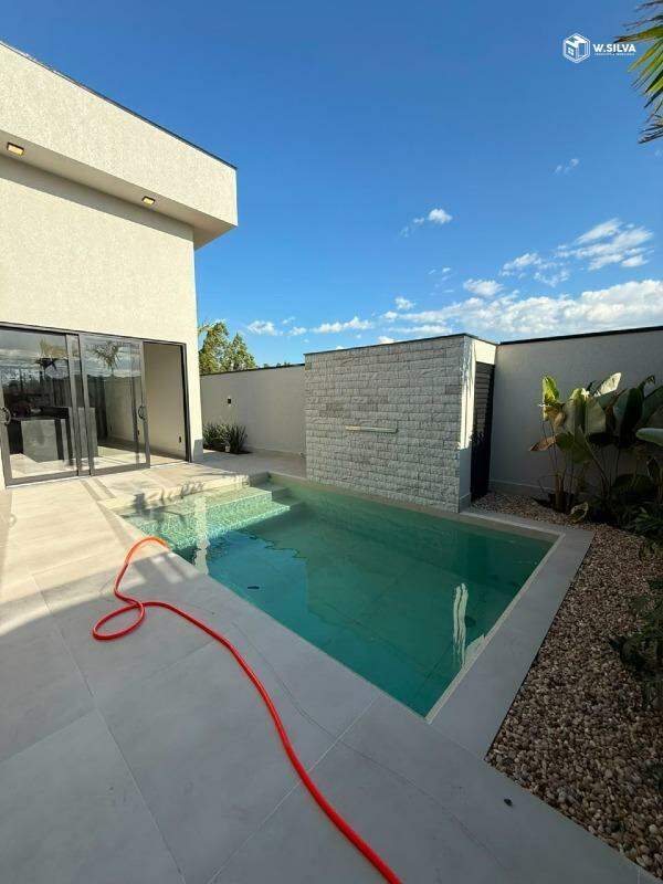 Casa em Condomínio à venda no Condomínio Casa do Lago: