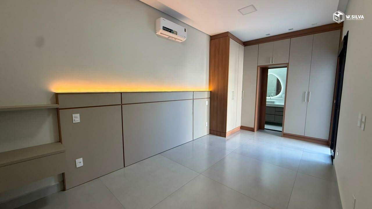 Casa em Condomínio à venda no Condomínio Park Gran Reserve: SUÍTE MASTER