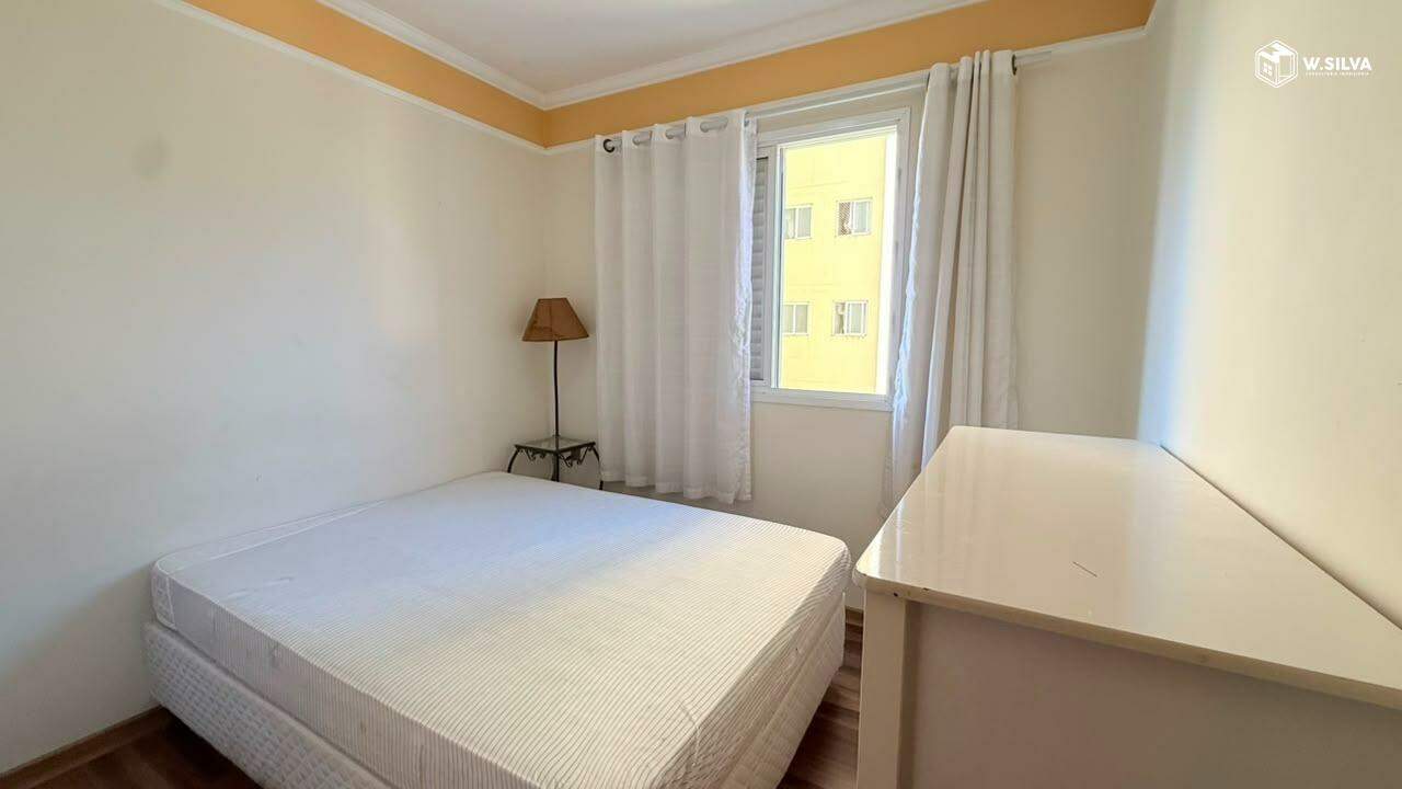 Apartamento para aluguel no Condomínio Portal das Flores: