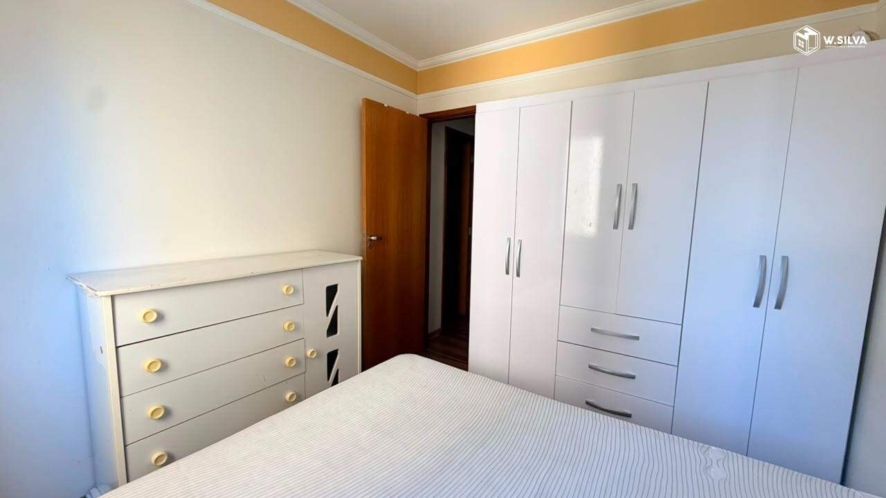 Apartamento para aluguel no Condomínio Portal das Flores: