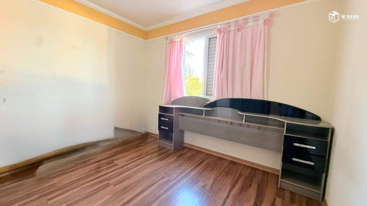 Apartamento para aluguel no Condomínio Portal das Flores: