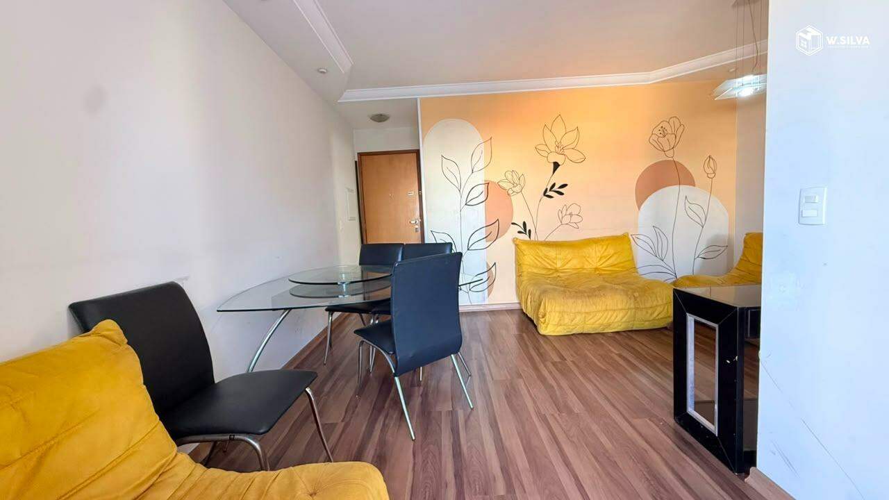 Apartamento para aluguel no Condomínio Portal das Flores: