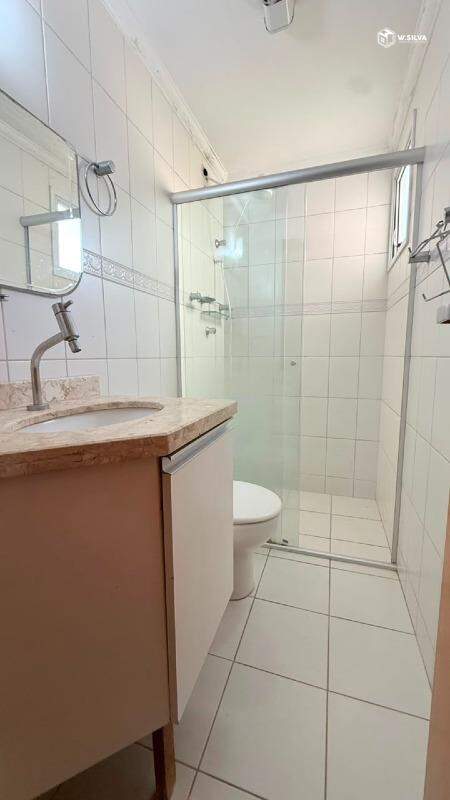 Apartamento para aluguel no Condomínio Portal das Flores: