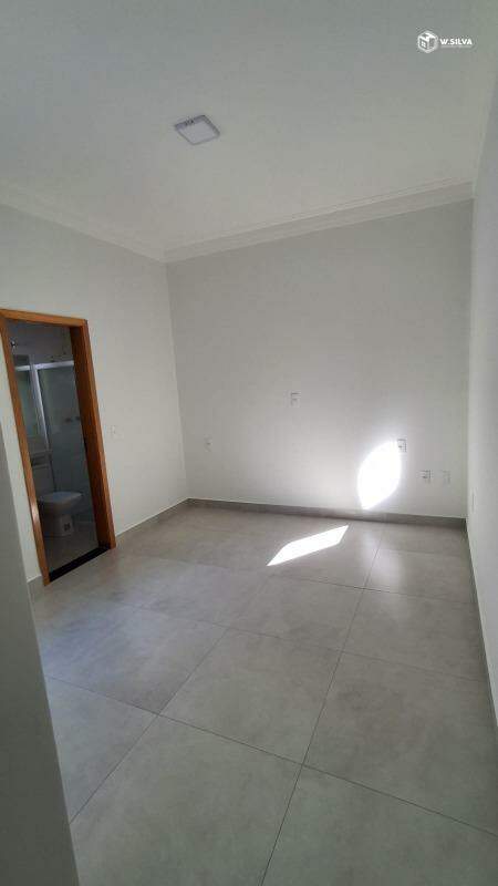 Casa à venda no Jardim Pau Preto: