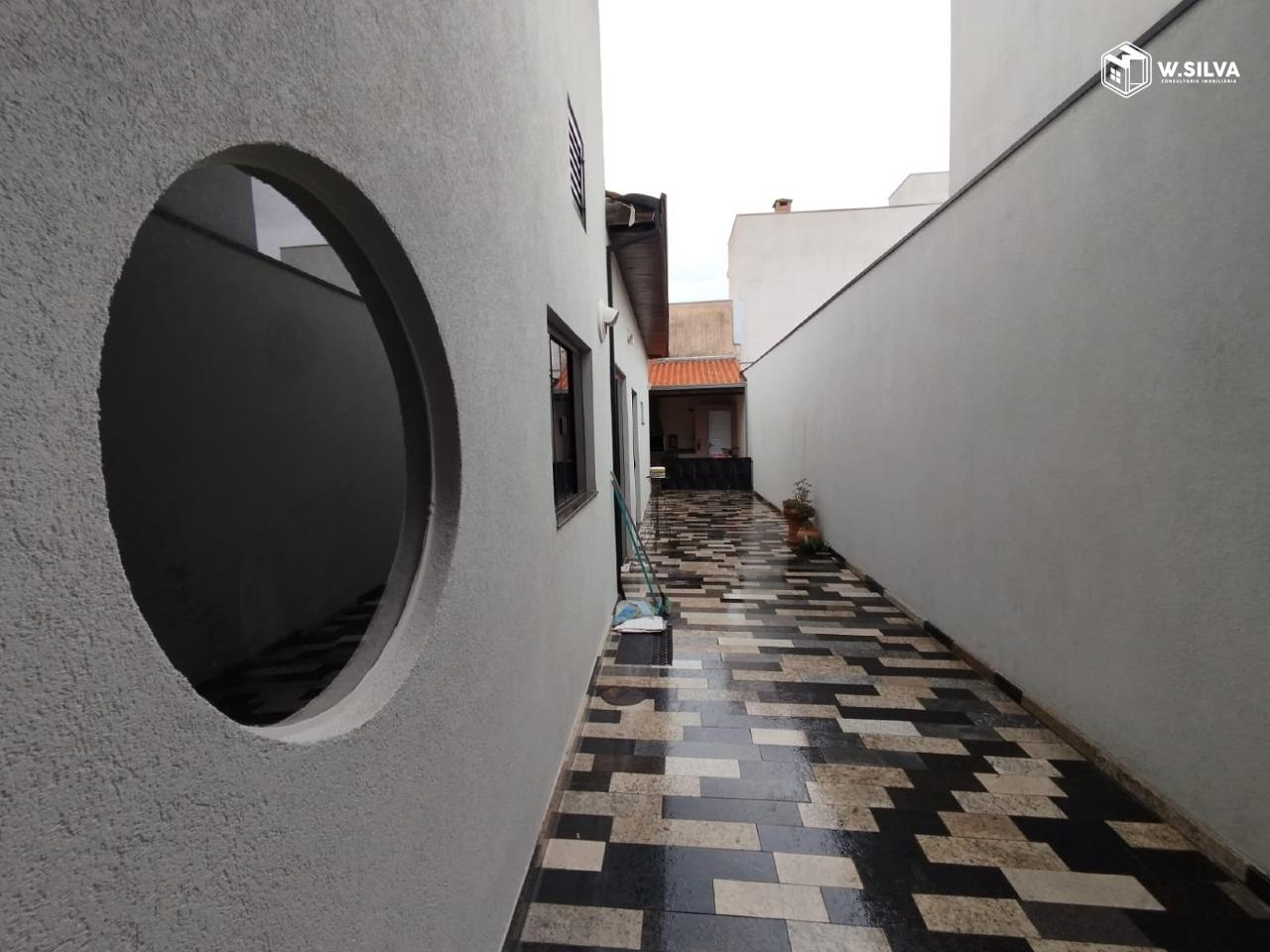 Casa à venda no Jardim Europa II:
