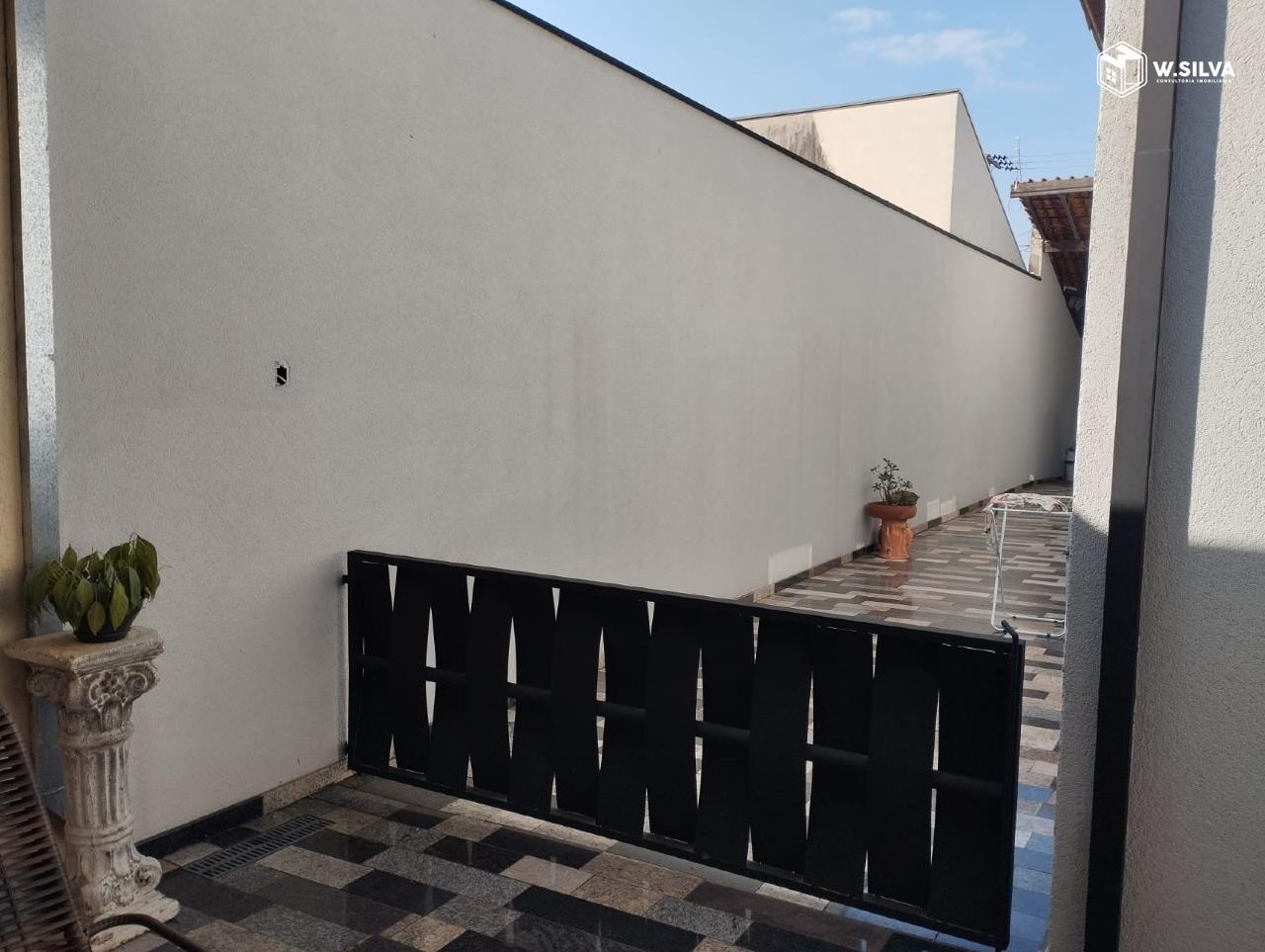 Casa à venda no Jardim Europa II: