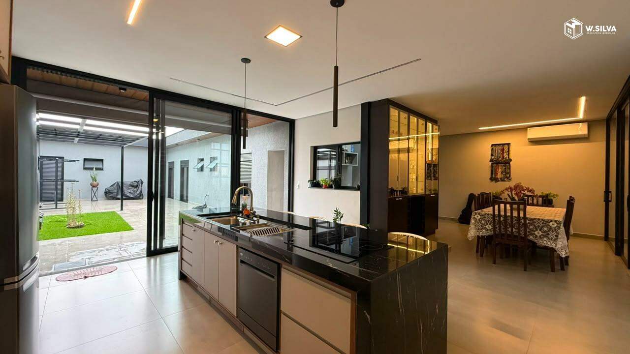 Casa em Condomínio à venda no Condomínio Residencial Evidências: