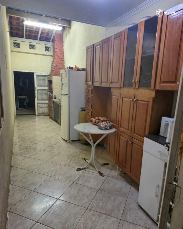 Casa à venda no Jardim do Sol: