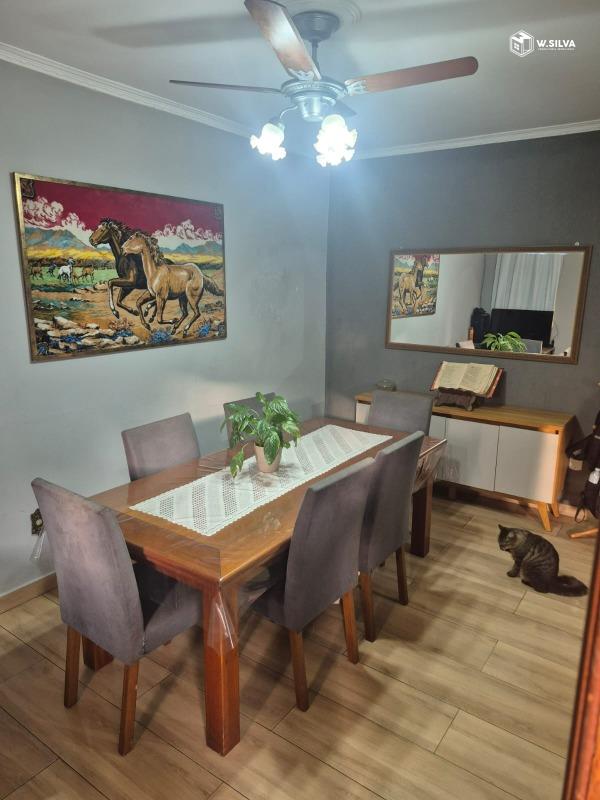 Casa à venda no Jardim do Sol: