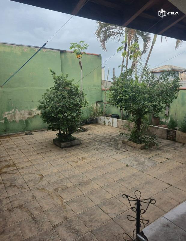 Casa à venda no Jardim do Sol: