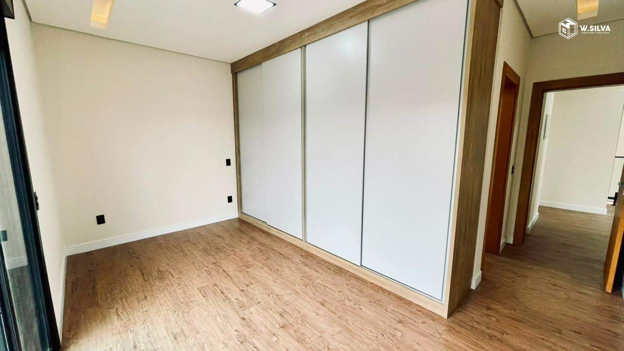 Casa em Condomínio à venda no Condomínio Residencial Alto de Itaici: