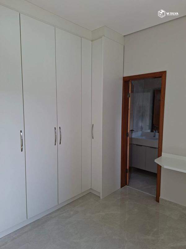 Casa em Condomínio à venda no Condomínio Residencial Evidências: