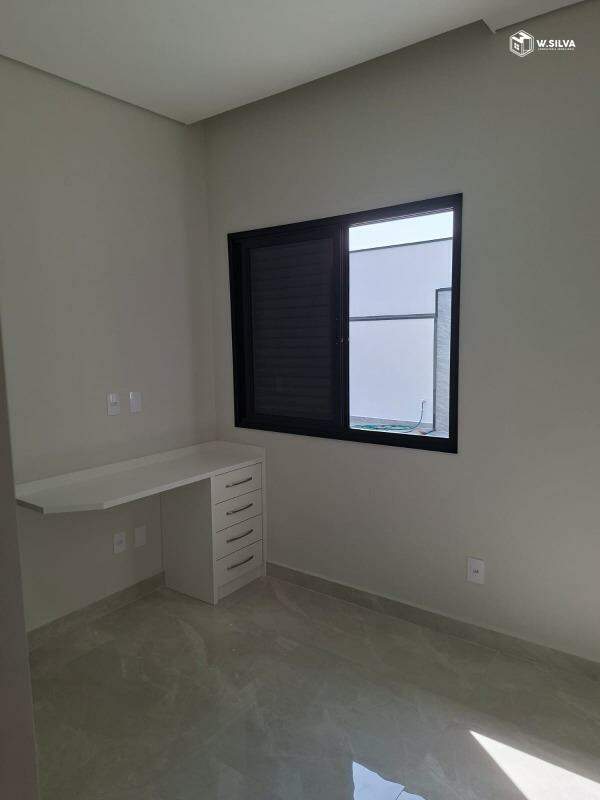 Casa em Condomínio à venda no Condomínio Residencial Evidências: