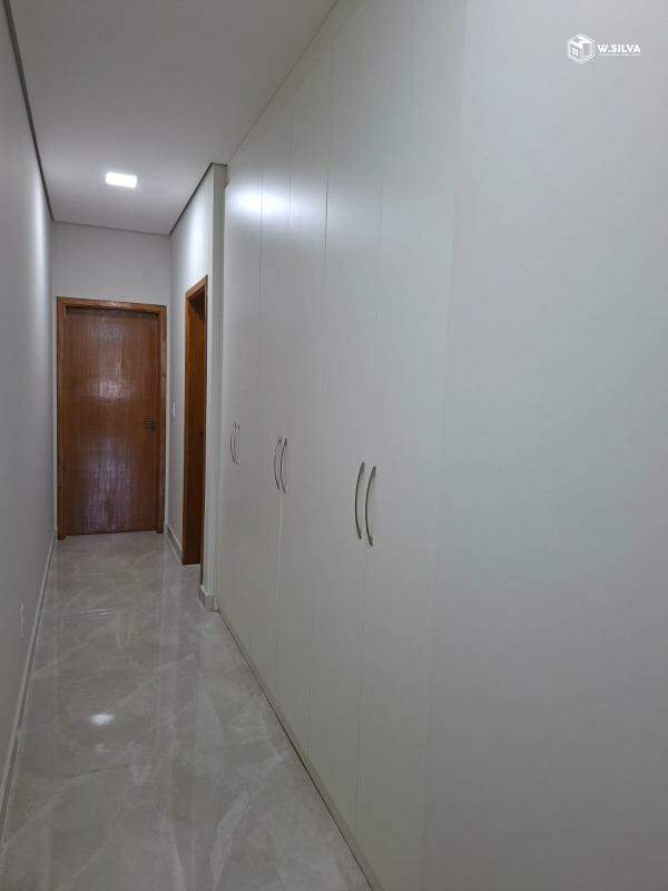 Casa em Condomínio à venda no Condomínio Residencial Evidências: