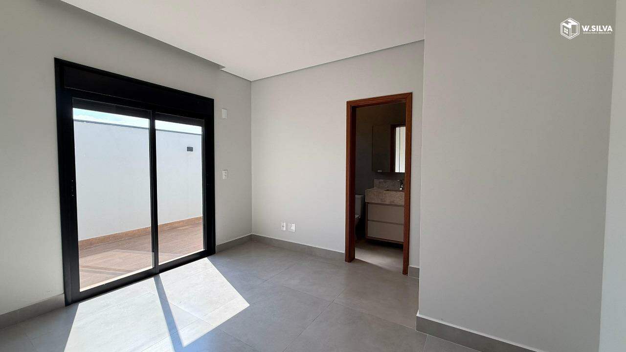 Casa em Condomínio à venda no Condomínio Residencial Laguna: