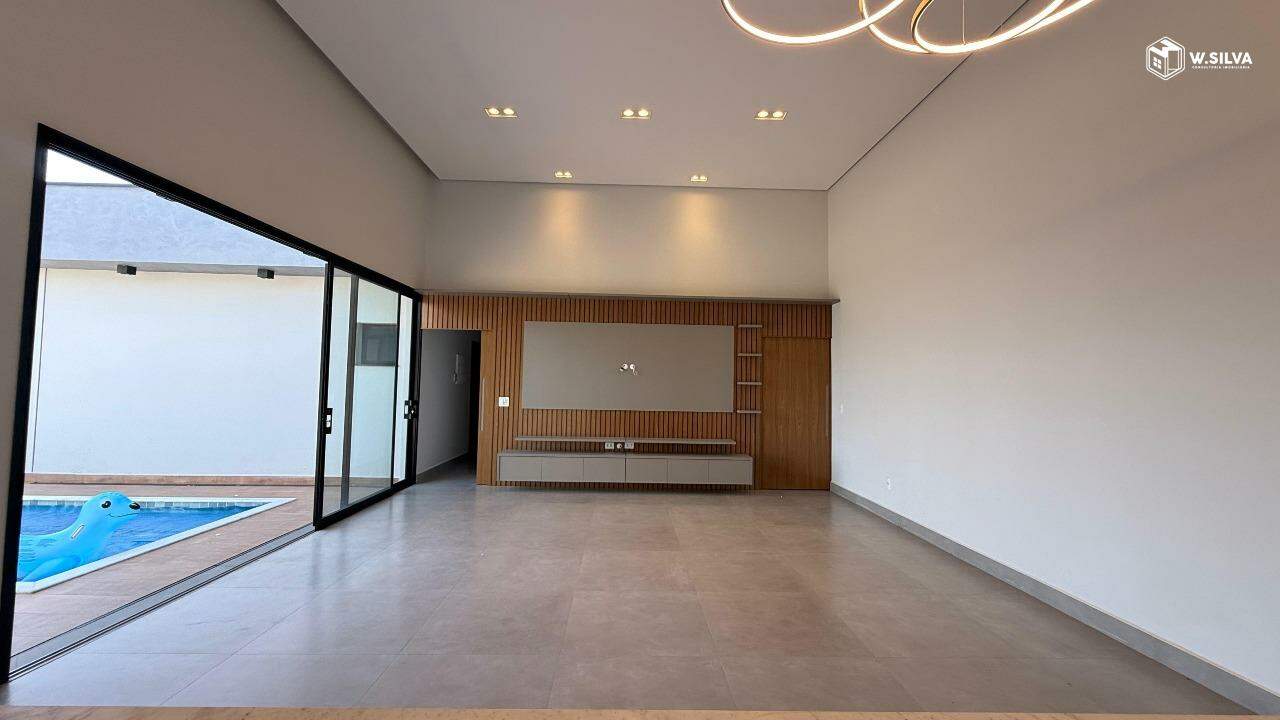 Casa em Condomínio à venda no Condomínio Residencial Laguna: