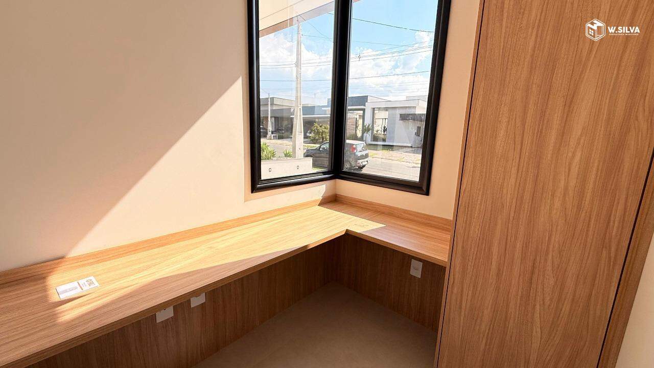 Casa em Condomínio à venda no Jardim Laguna: