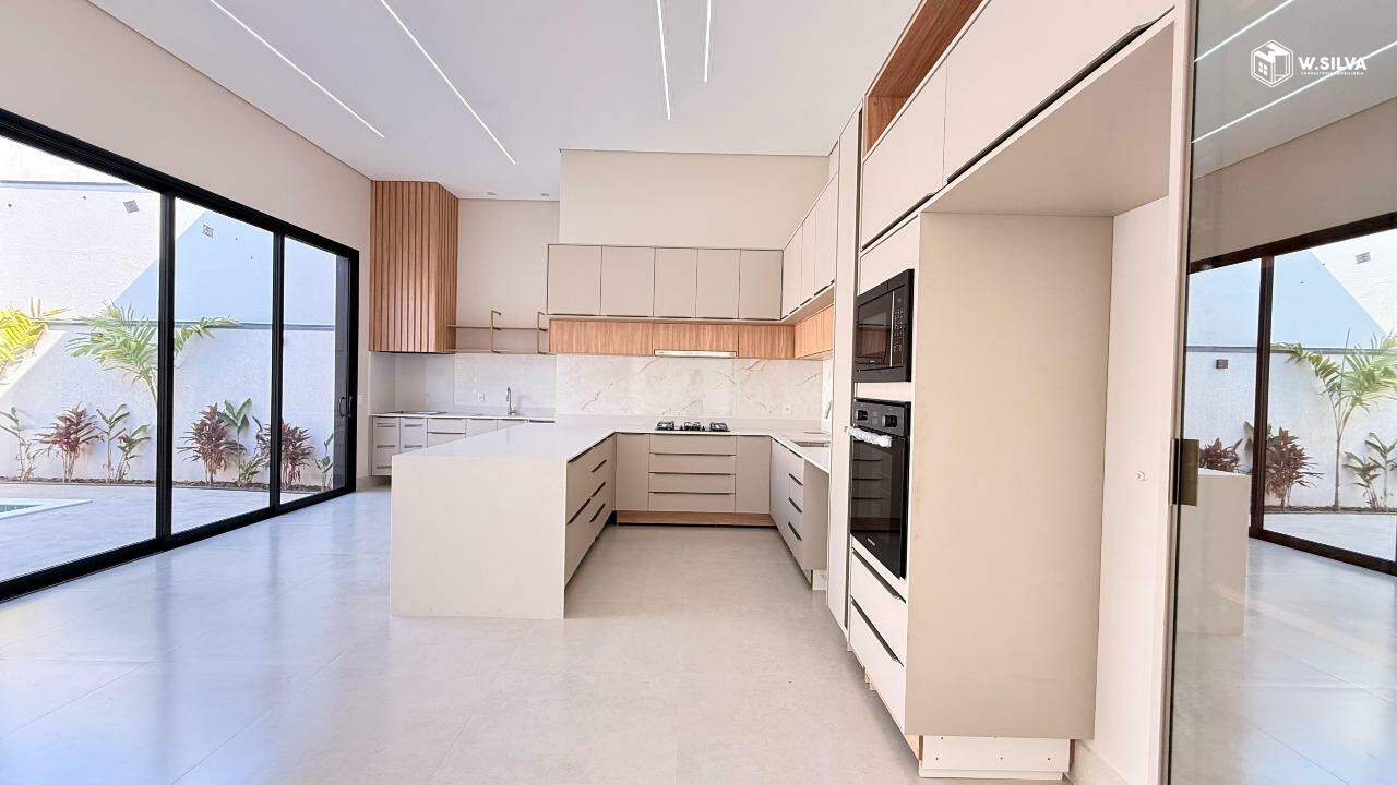 Casa em Condomínio à venda no Jardim Laguna: