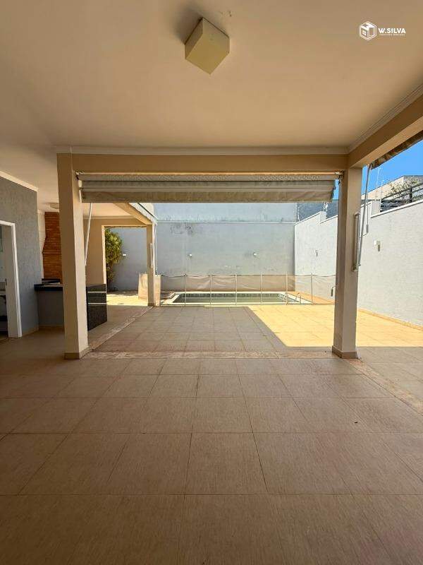 Casa em Condomínio à venda no Condomínio Terra Magna: 