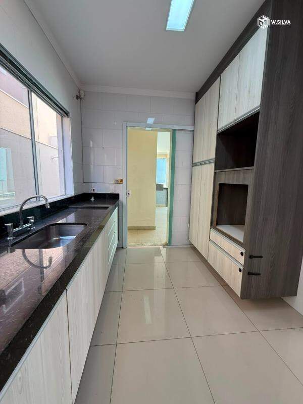 Casa em Condomínio à venda no Condomínio Terra Magna: 