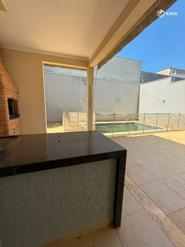 Casa em Condomínio à venda no Condomínio Terra Magna: 