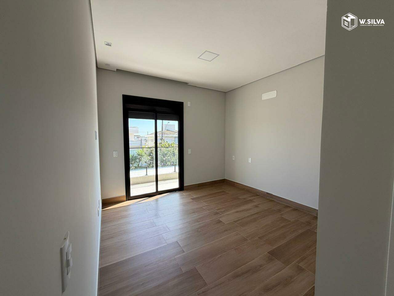 Casa em Condomínio à venda no Condomínio Residencial Alto de Itaici: