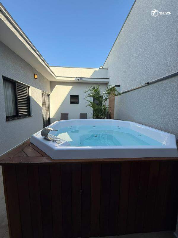 Casa em Condomínio à venda no Condomínio Mantova Residencial: