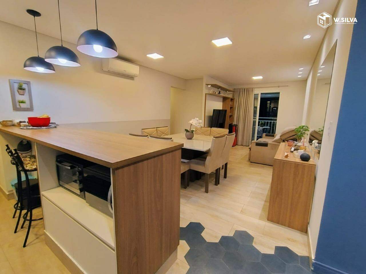 Apartamento à venda no Edifício Cambury: