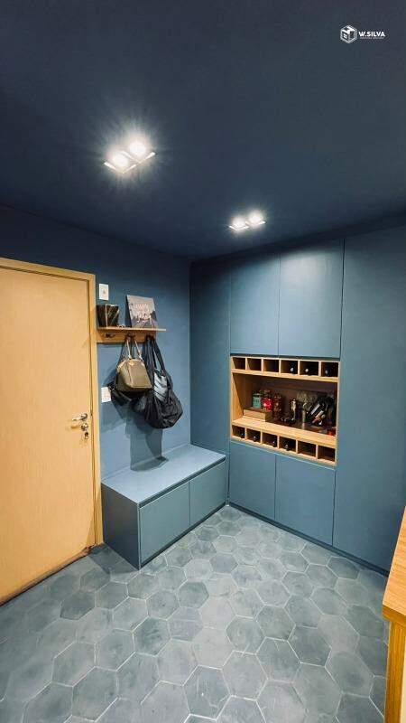 Apartamento à venda no Edifício Cambury: