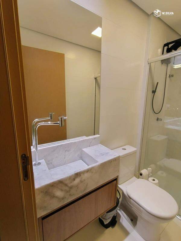 Apartamento à venda no Edifício Cambury: