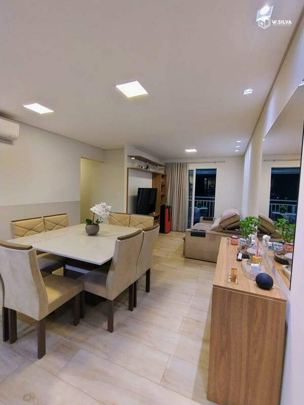 Apartamento à venda no Edifício Cambury: