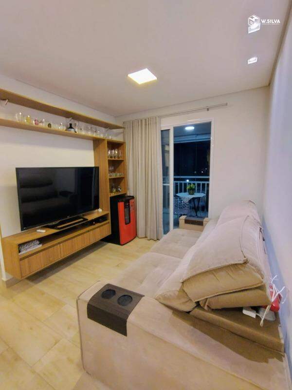 Apartamento à venda no Edifício Cambury: