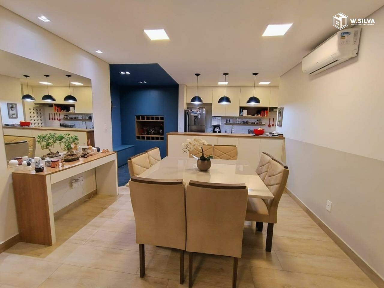 Apartamento à venda no Edifício Cambury: