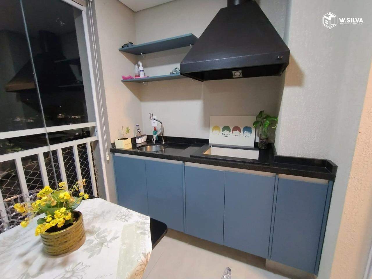 Apartamento à venda no Edifício Cambury: