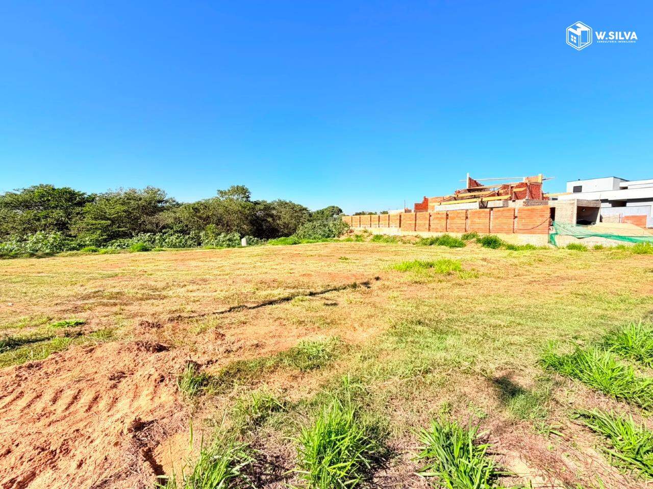 Terreno em condomínio à venda no Condomínio Quintas da Terracota: 