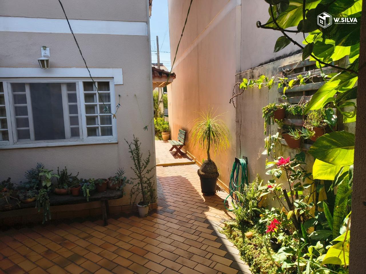 Casa em Condomínio à venda no Condomínio Residencial Flamboyant: