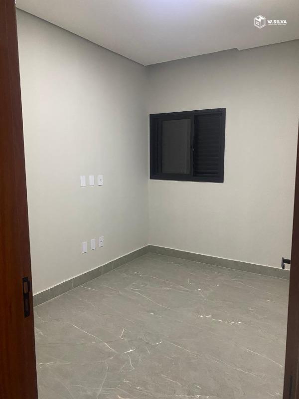 Casa à venda no Jardim Bom Sucesso: