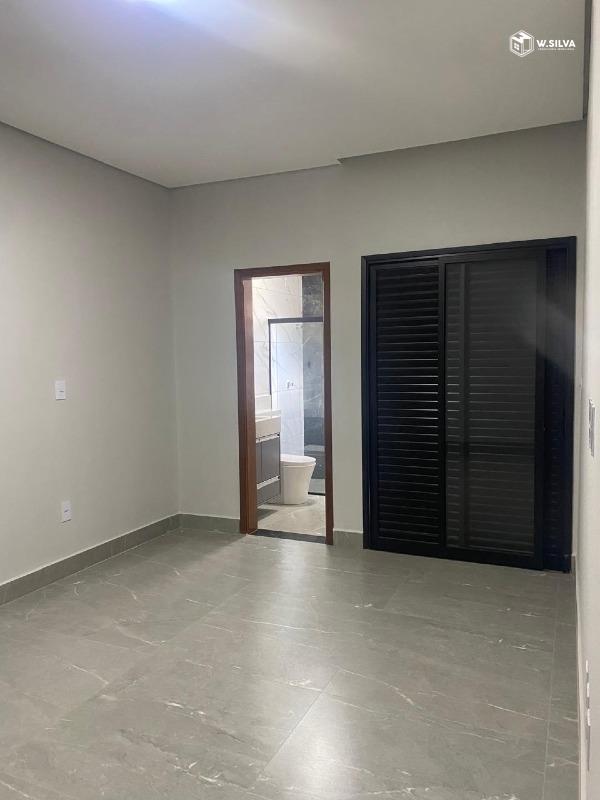 Casa à venda no Jardim Bom Sucesso: