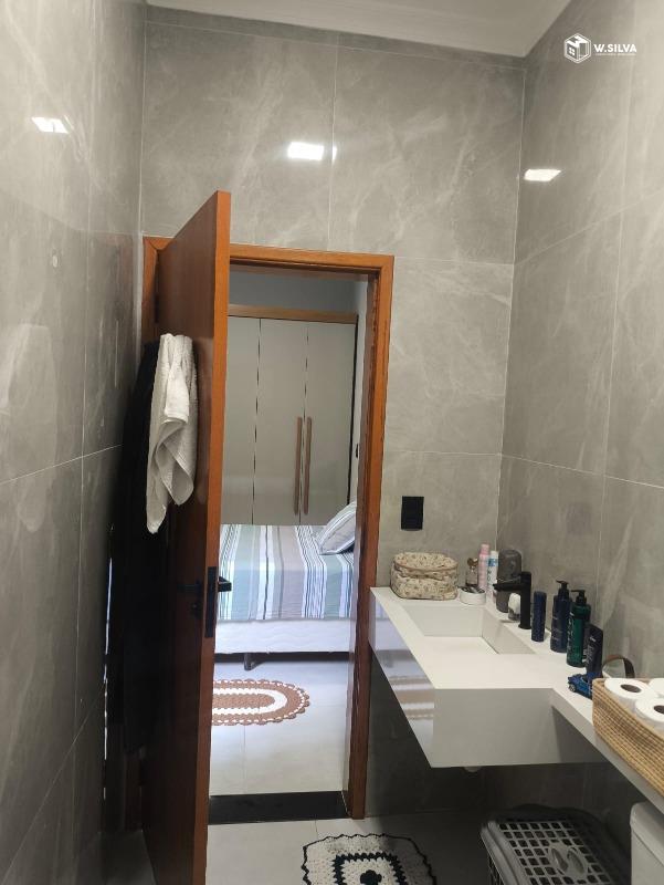Casa à venda no Jardim Bom Sucesso: