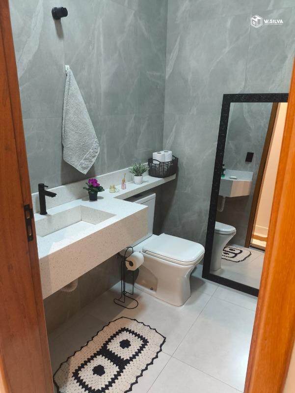 Casa à venda no Jardim Bom Sucesso: