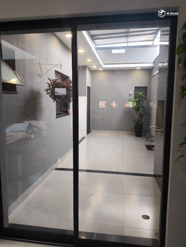 Casa à venda no Jardim Bom Sucesso: