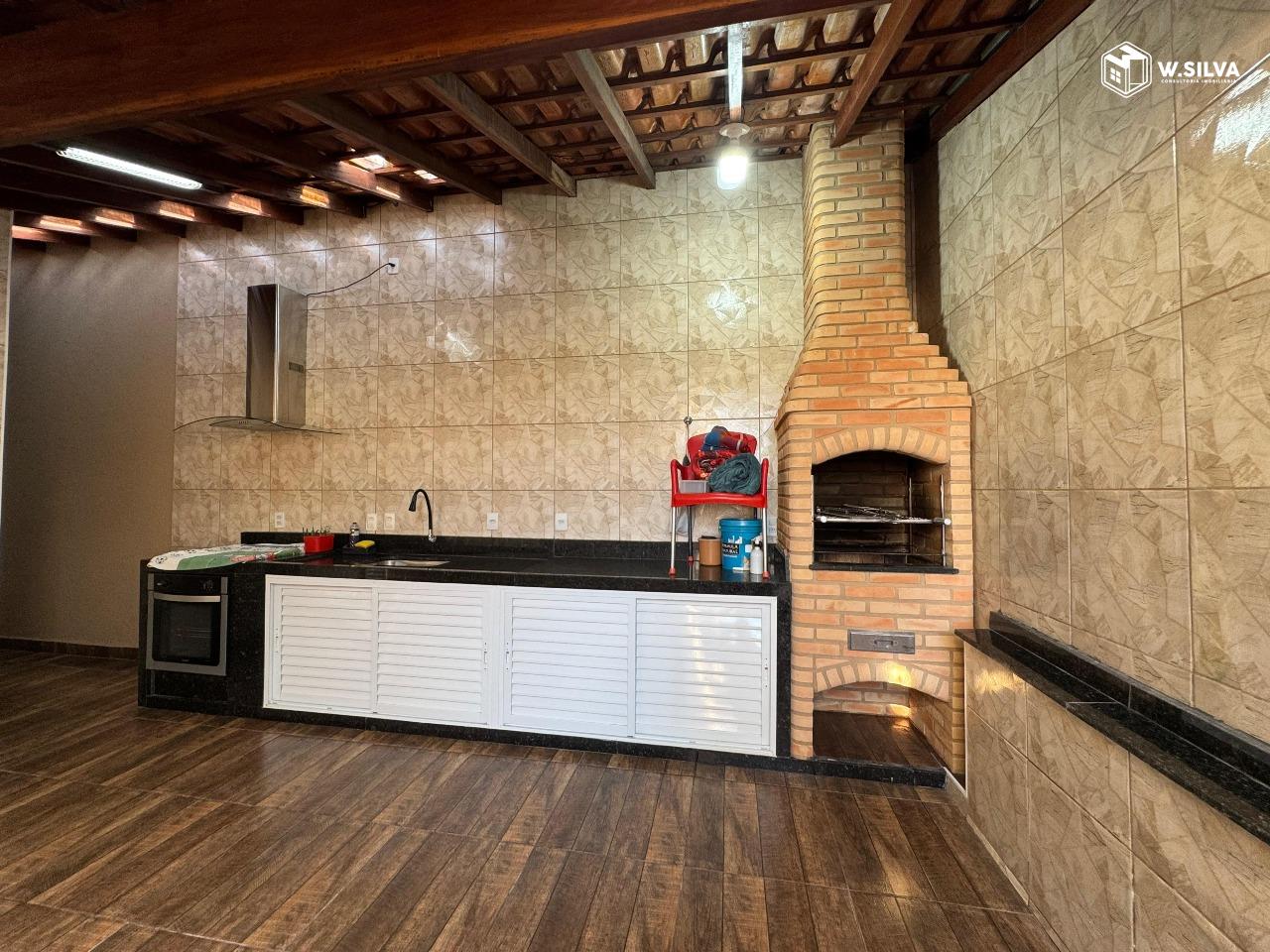 Casa à venda no Jardim Regina: 