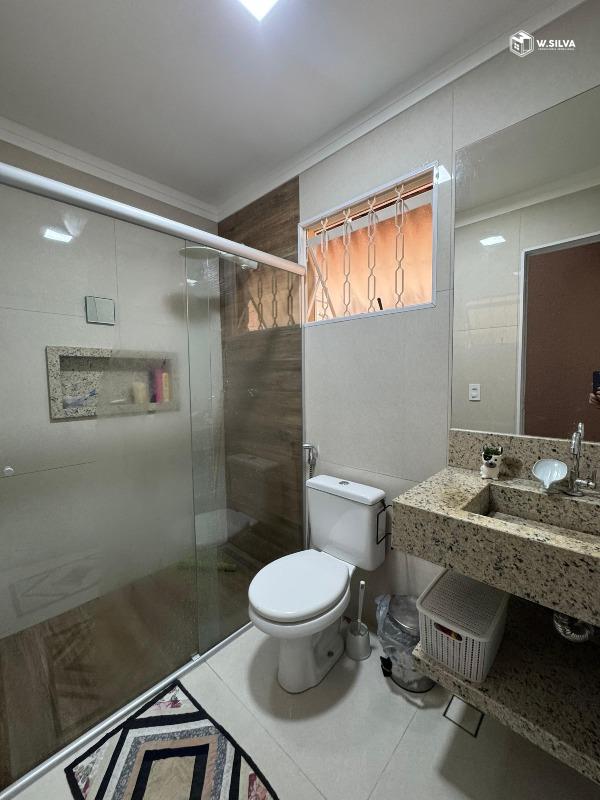 Casa à venda no Jardim Regina: 