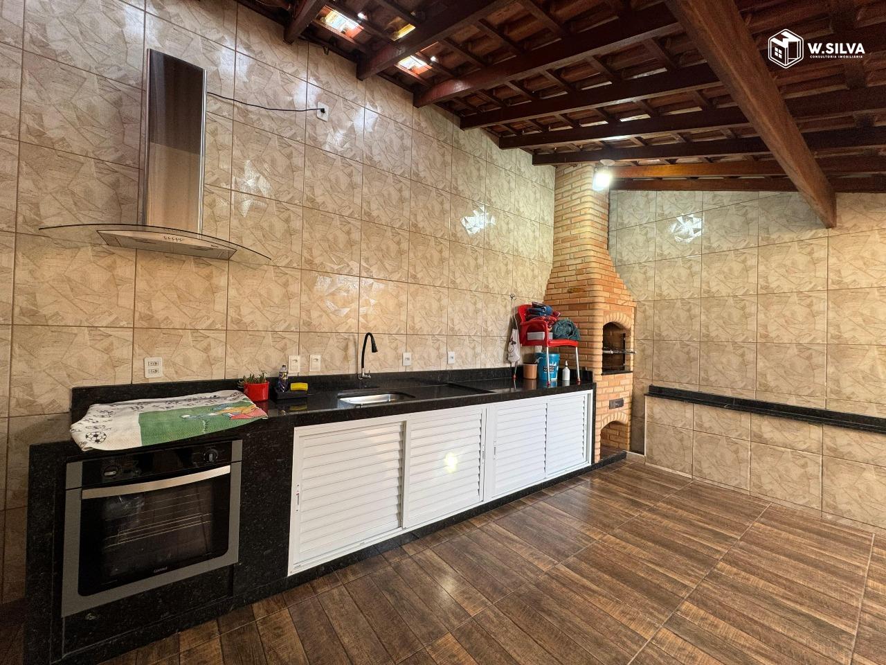 Casa à venda no Jardim Regina: 