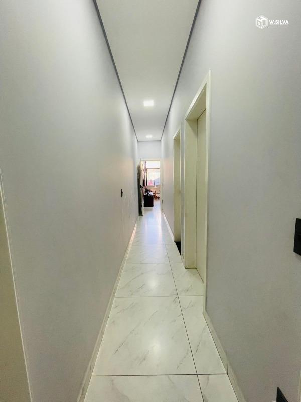 Casa à venda no Jardim América: 