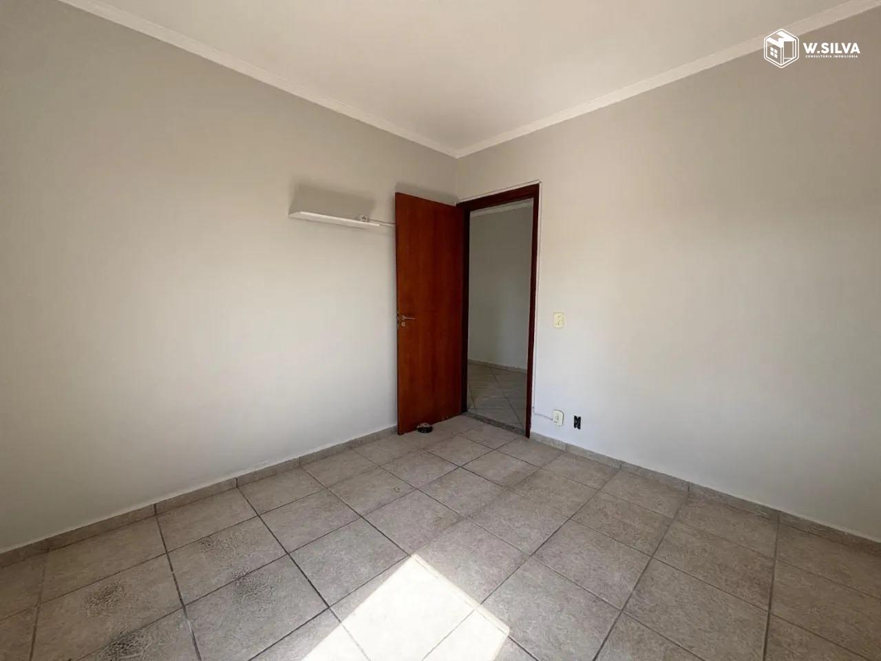 Casa em Condomínio à venda no Residencial da Lagoa: