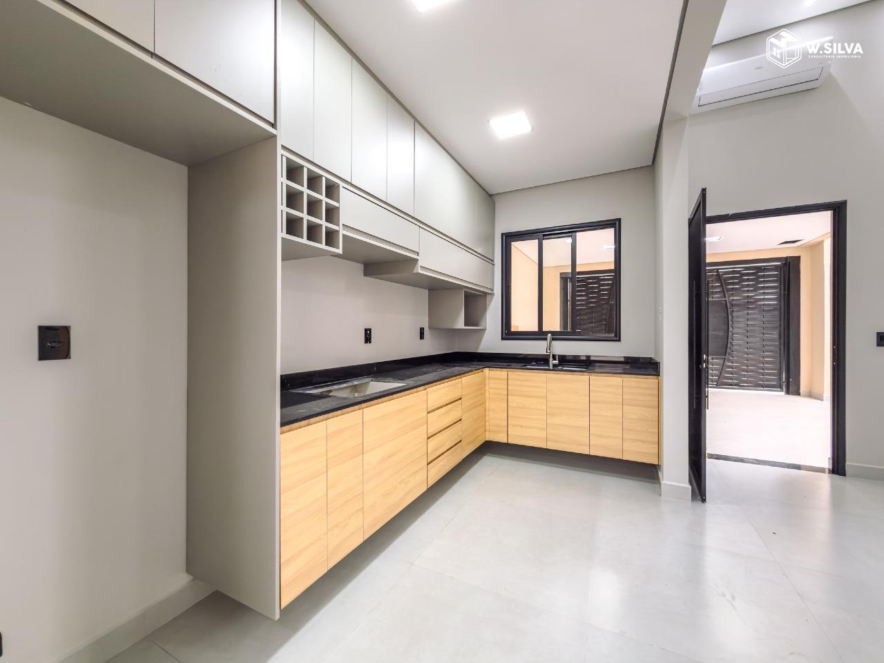 Casa à venda no Jardim Bom Sucesso: 